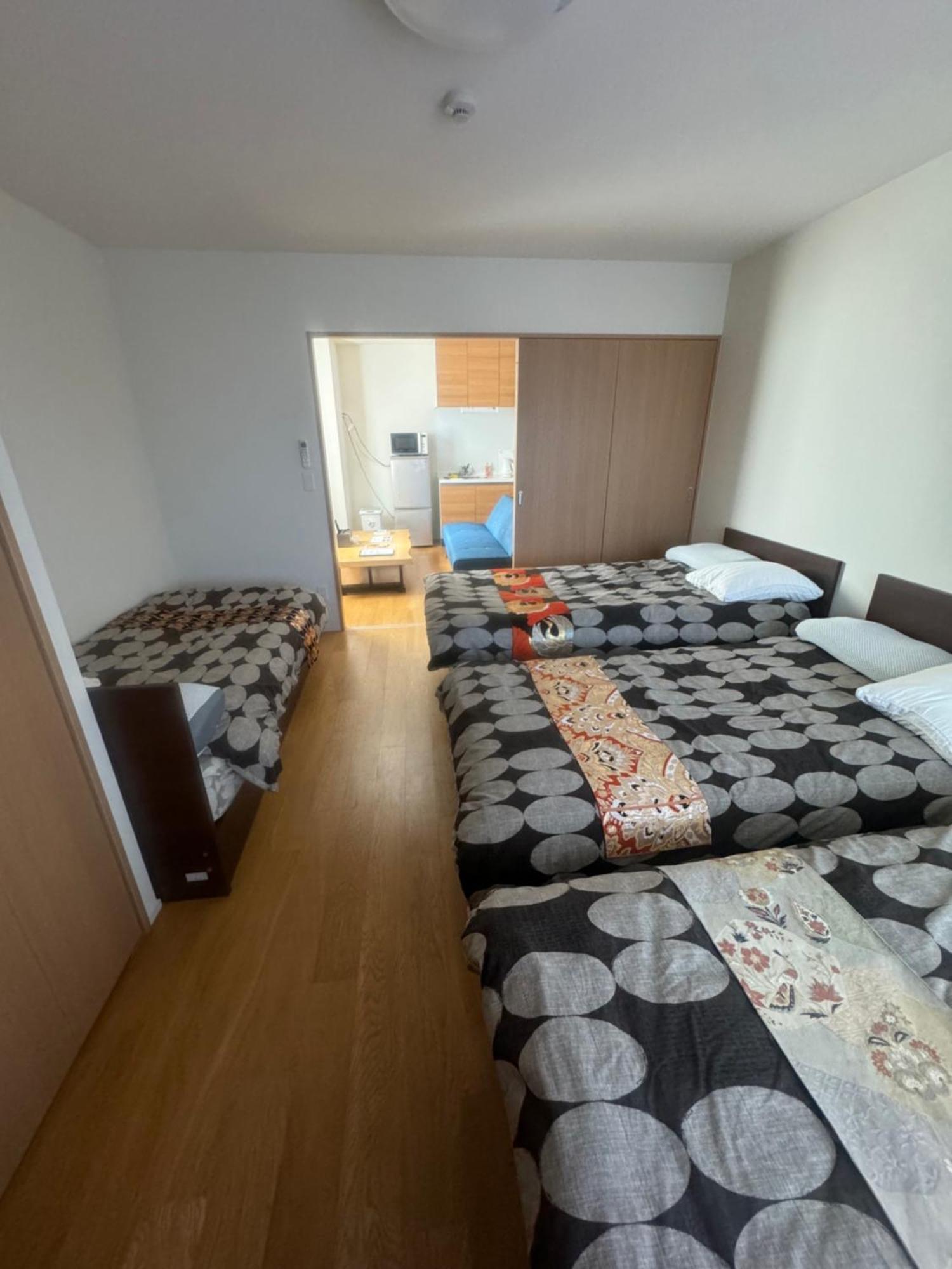 Aparthotel Residence Saku *